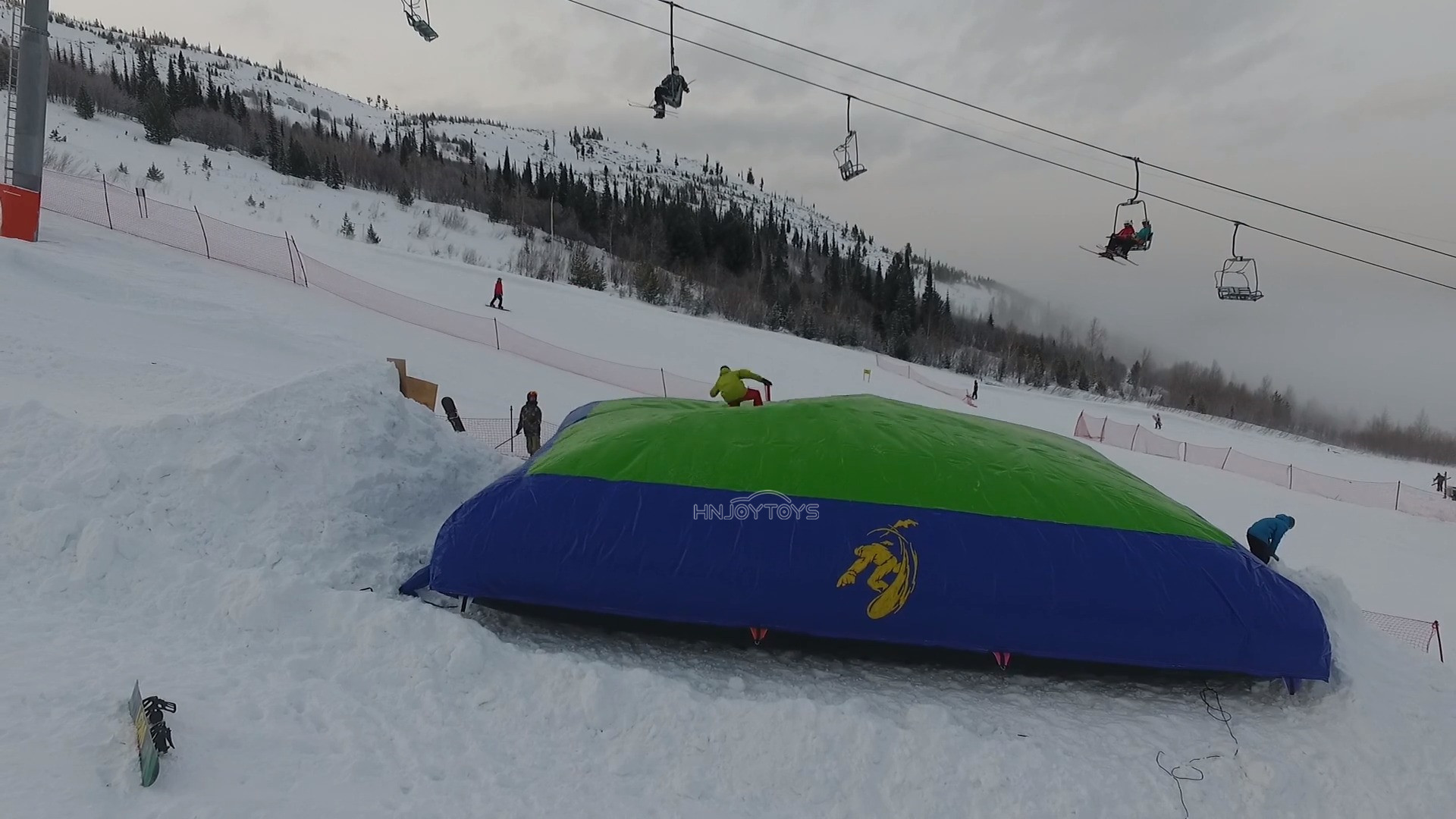 Freestyle Skiing & Snowboarding (2).jpg