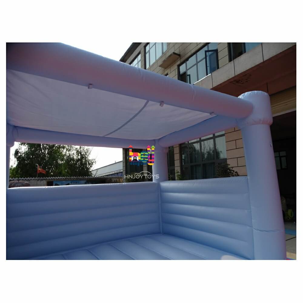 infant bounce house