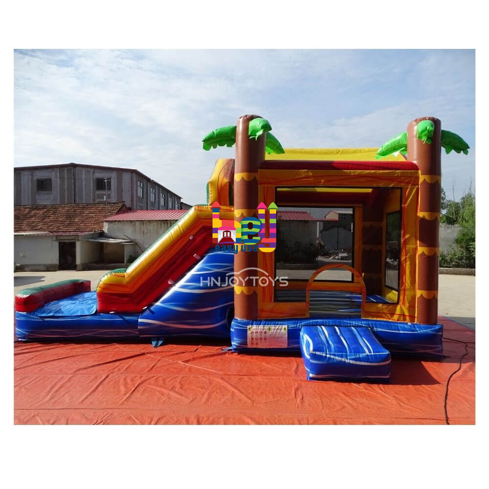 Commercial PVC Inflatable Combo With Bounce House And Slide And Pool