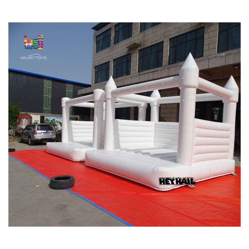 Snow white bouncy castle
