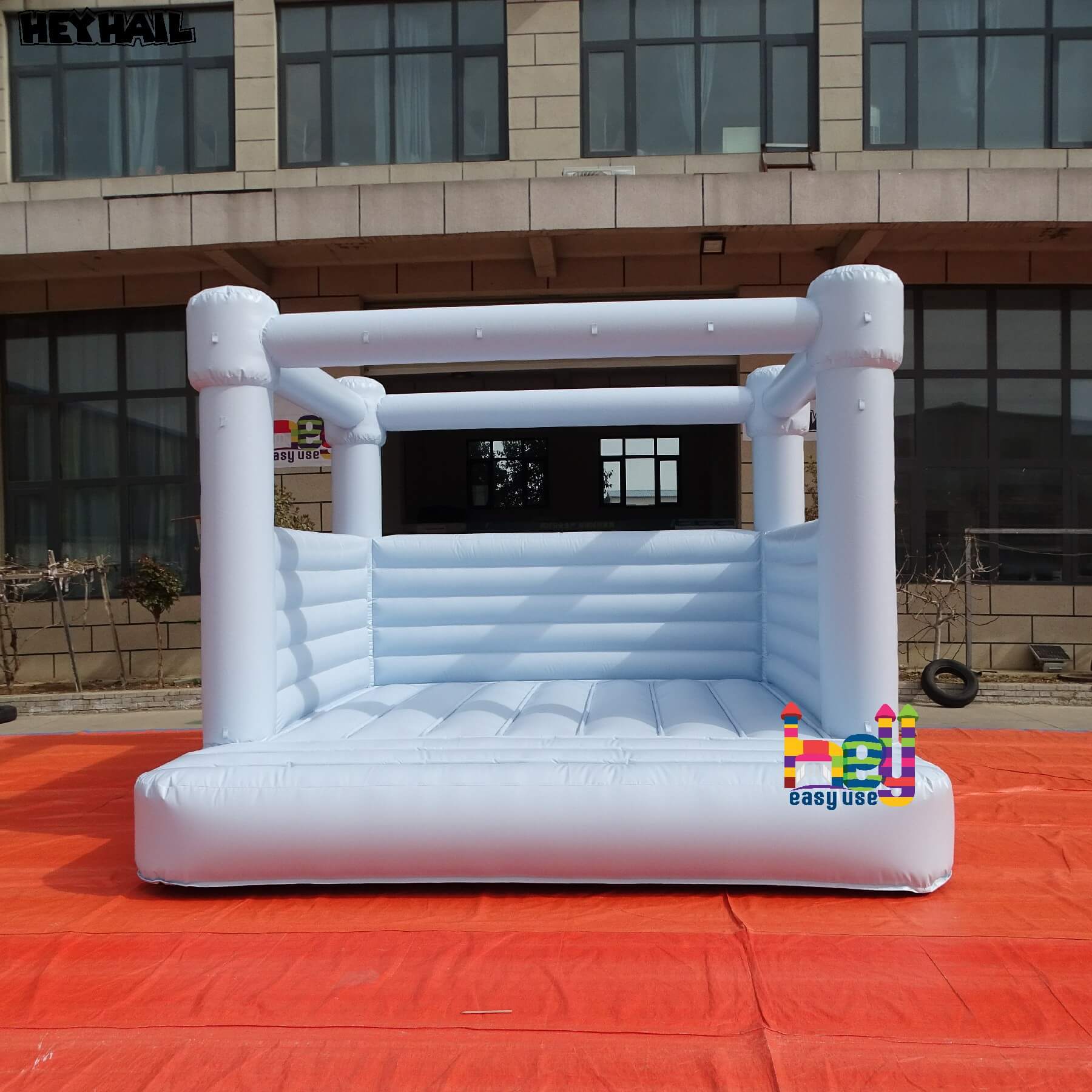 Sports bounce house