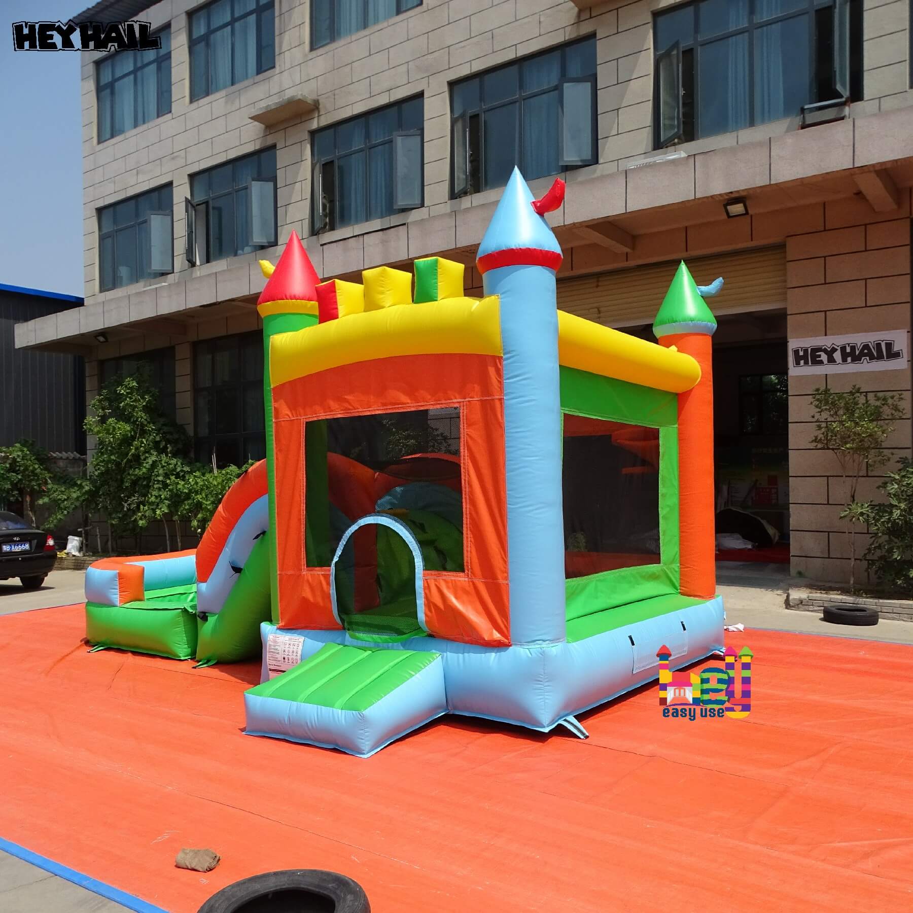 bounce house with slide for toddlers