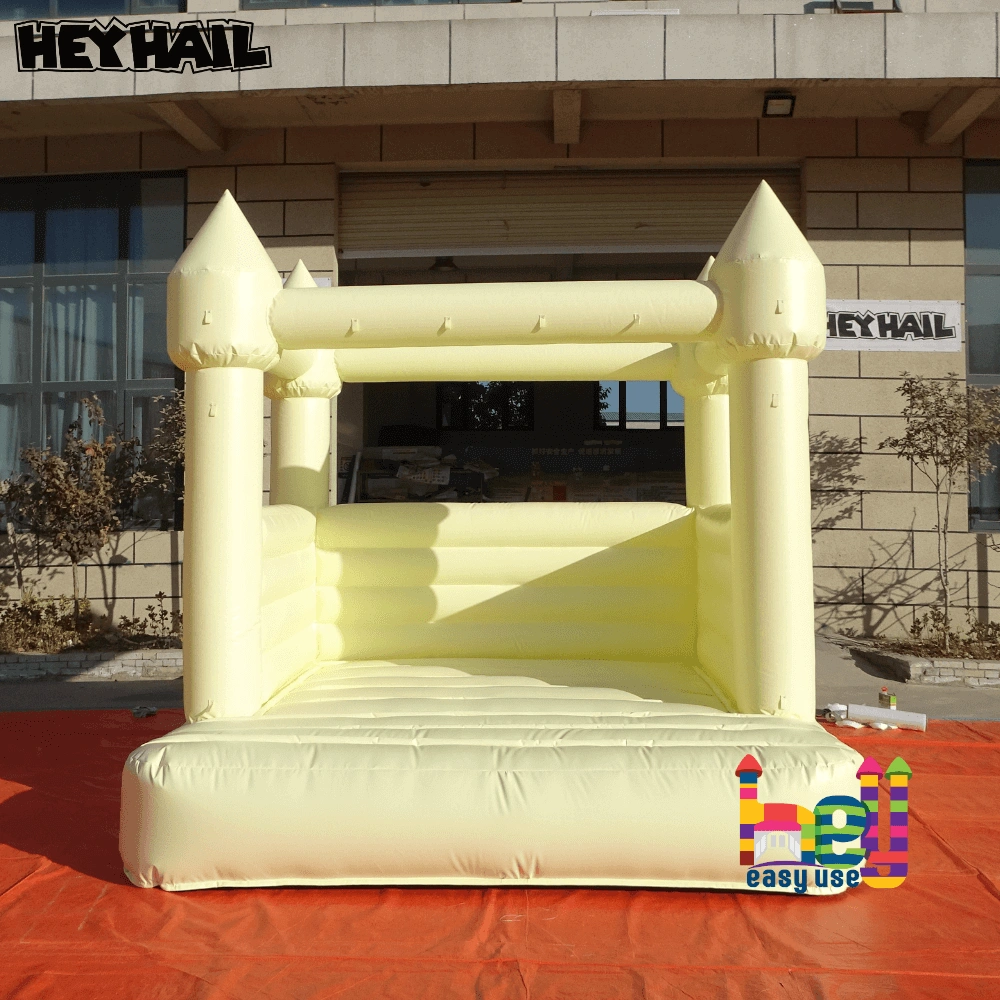 inflatable bouncy castle jumper moonwalk