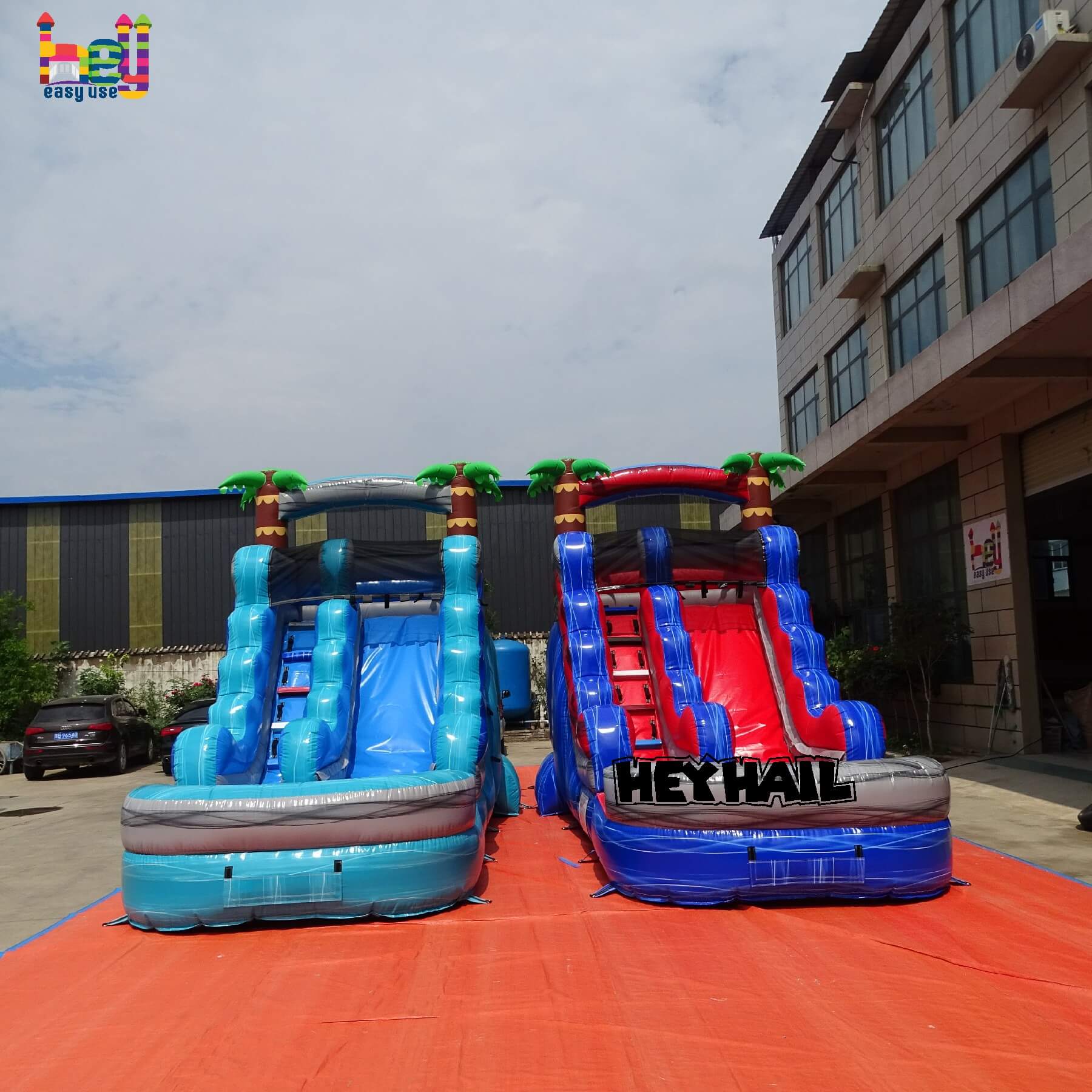 holiday theme mini inflatable water slide