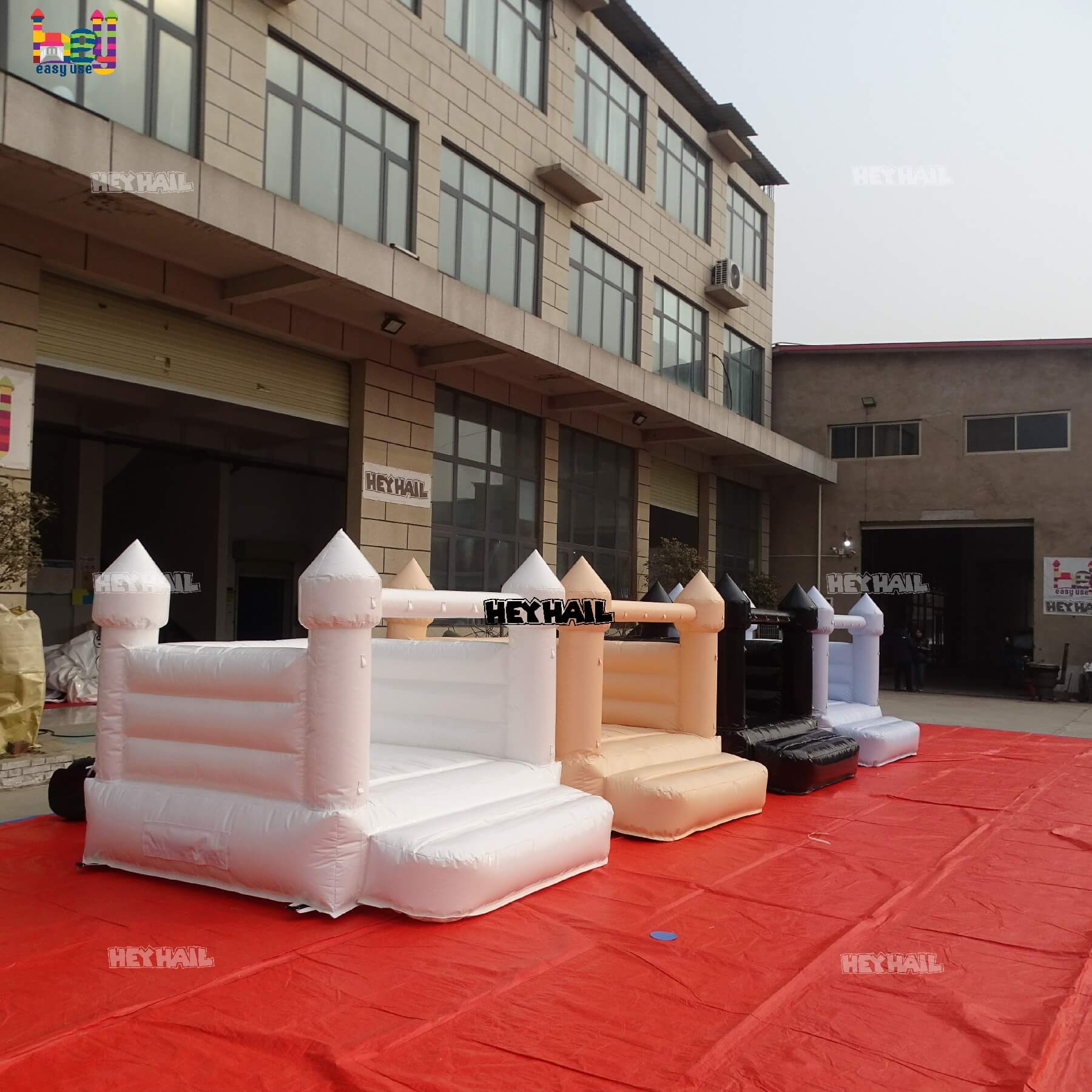 inflate bounce house