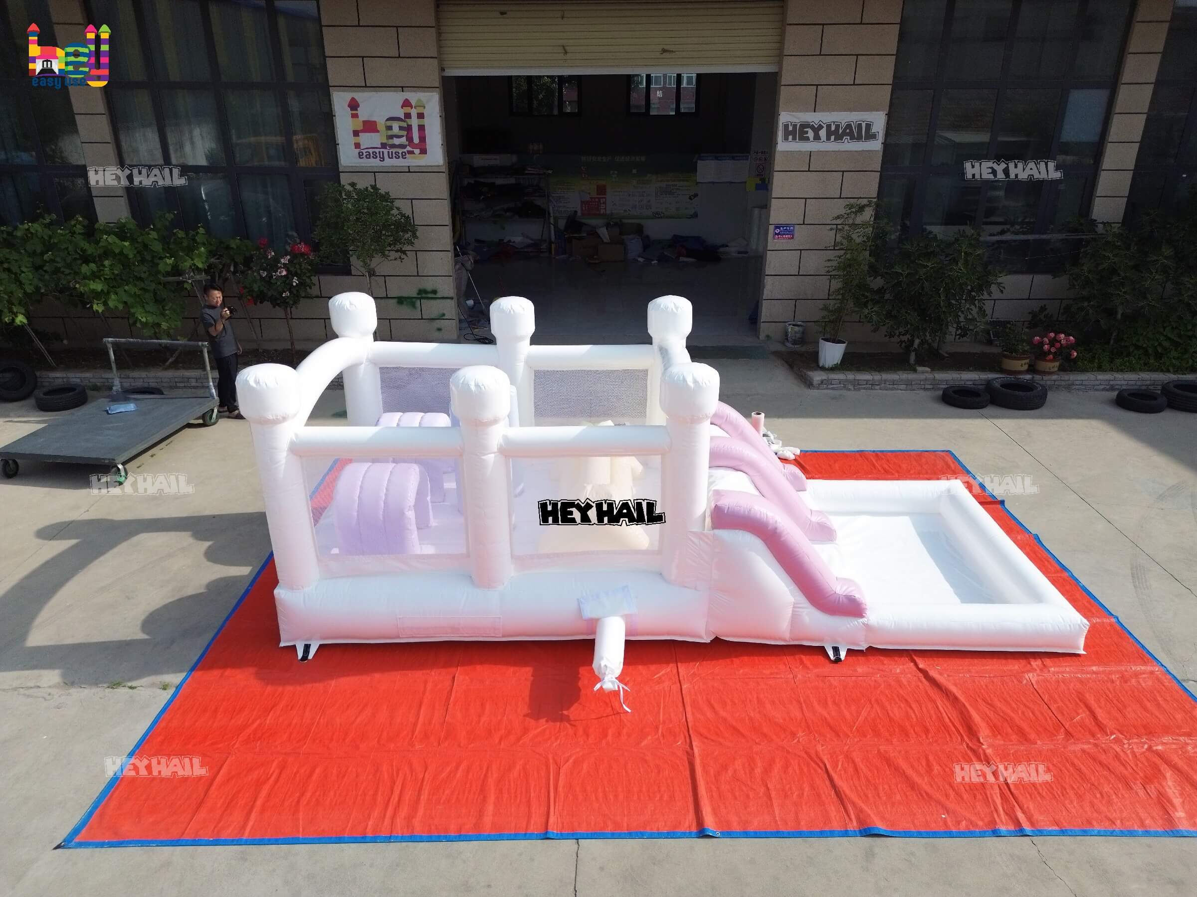 pastel color inflatable obstacle course for business use